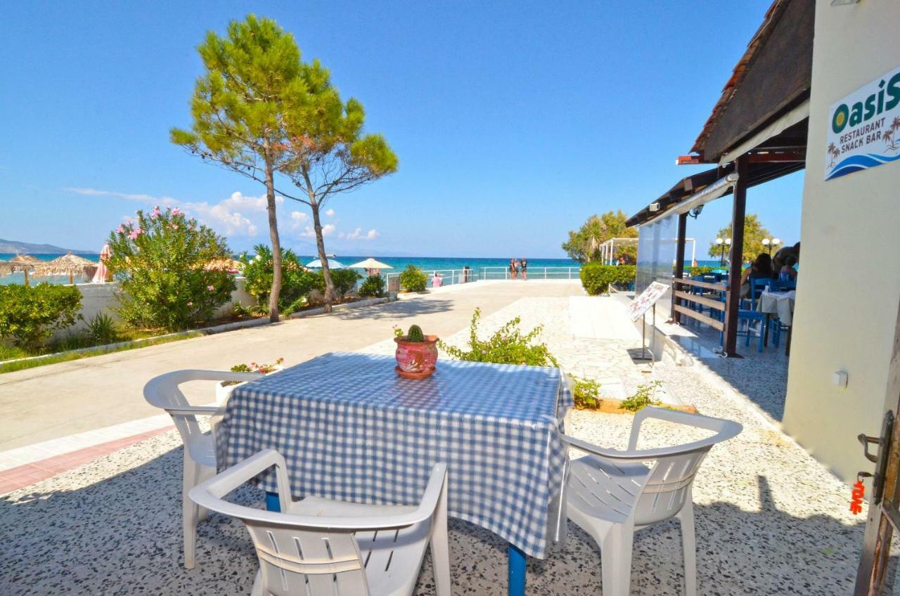 Oasis Beachfront Studios & Apartments, By Zantewize Alikanás Eksteriør bilde
